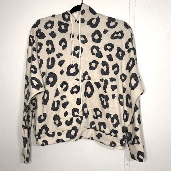 Hopely Tops - Hopely leopard print hoodie large
